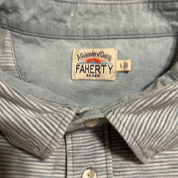 Faherty polo shirt w/ front pocket - Picture 2 of 3